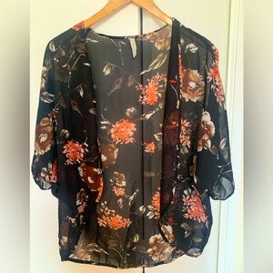 Floral kimono cover shrug